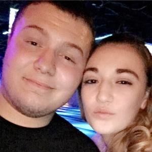 Meet your Posher, Alexi